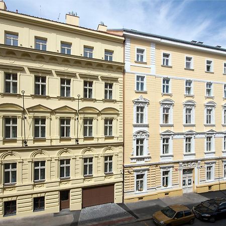 Downtown Suites Rubesova Praga Esterno foto