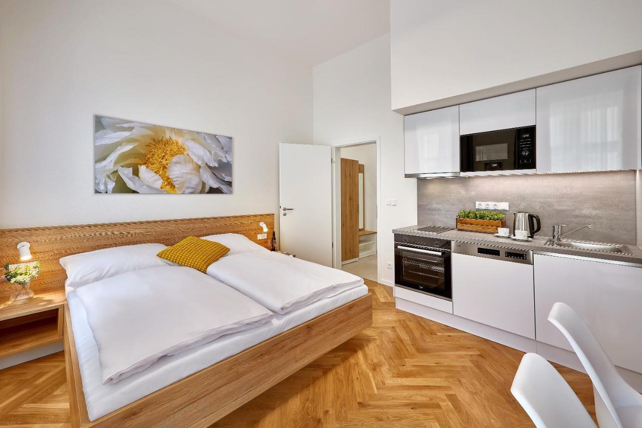Downtown Suites Rubesova Praga Esterno foto