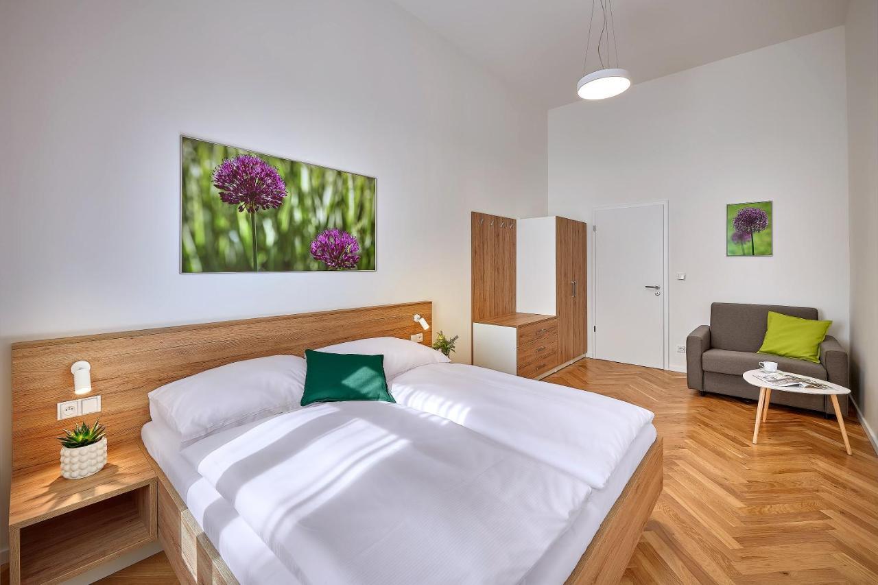 Downtown Suites Rubesova Praga Esterno foto