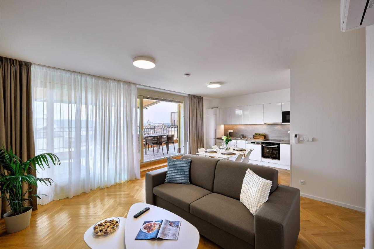 Downtown Suites Rubesova Praga Esterno foto